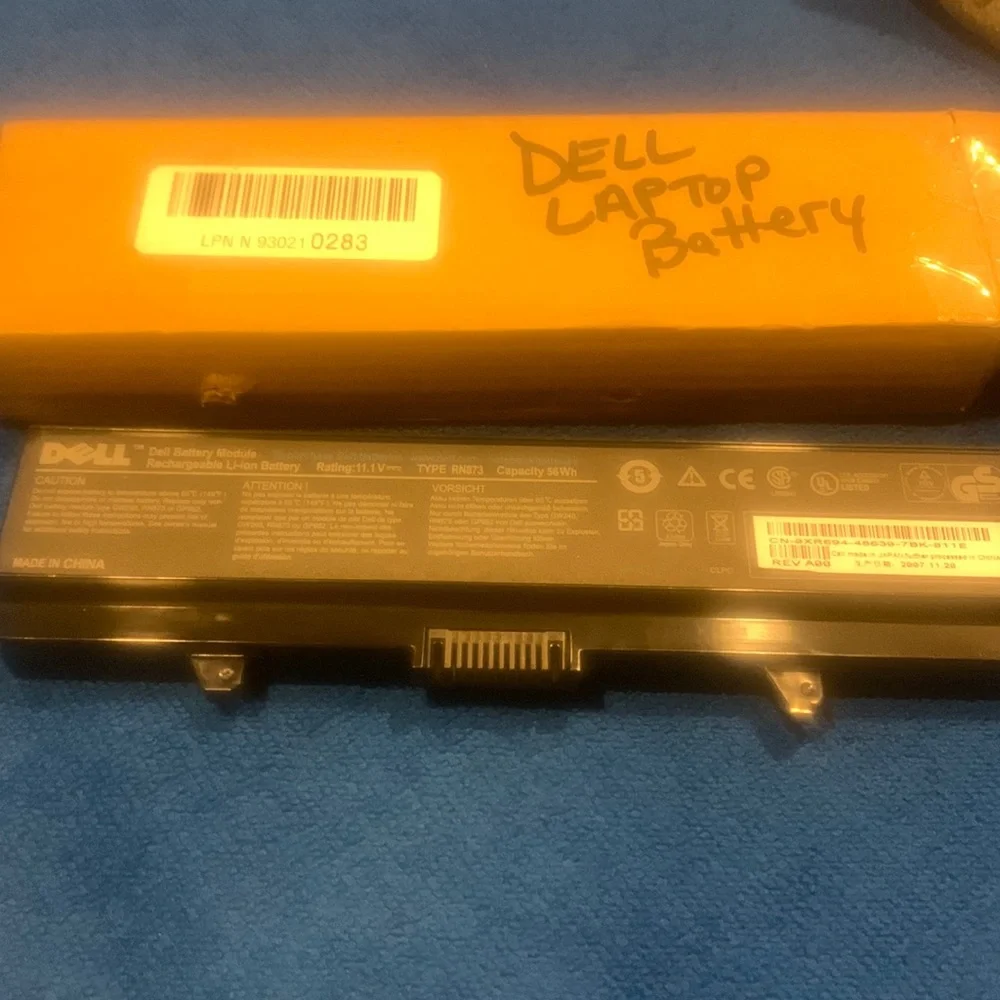 NWOT Dell Rechargeable Battery Li-ion compatible with Dell Models. Models listed